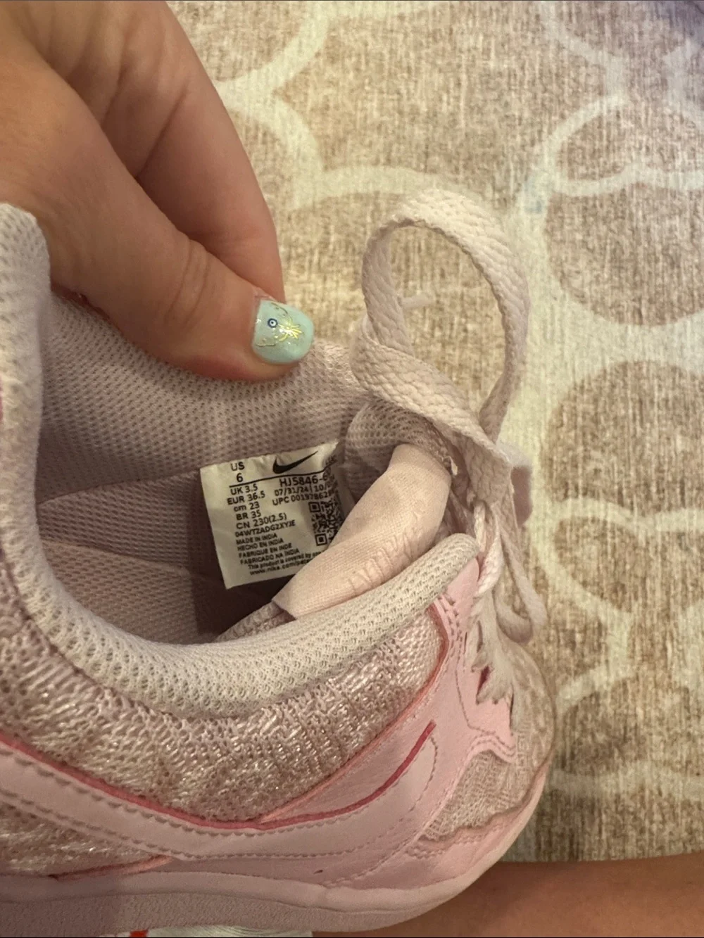 Nike Womens Light Pink lace court vision Low-Top Sneakers size 6